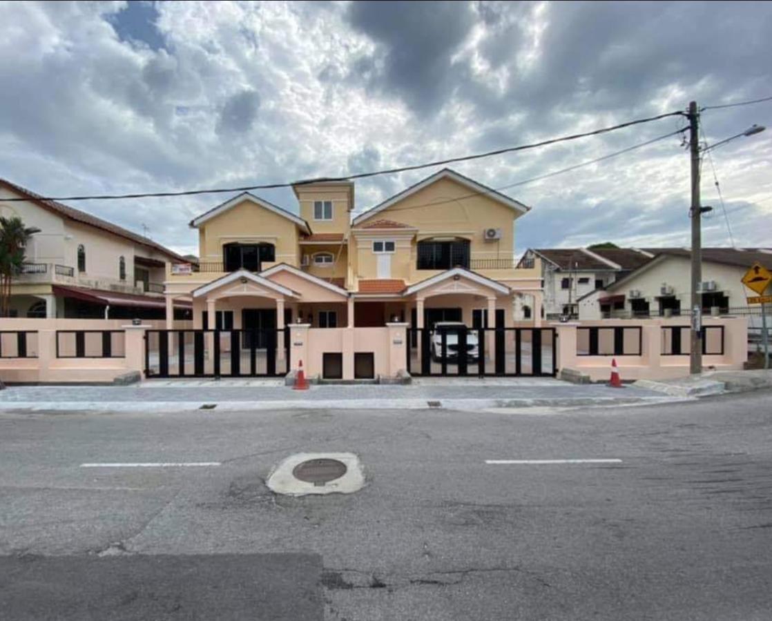 Ipoh Family Villa-Spacious Stay For 21 Or 42Pax Εξωτερικό φωτογραφία