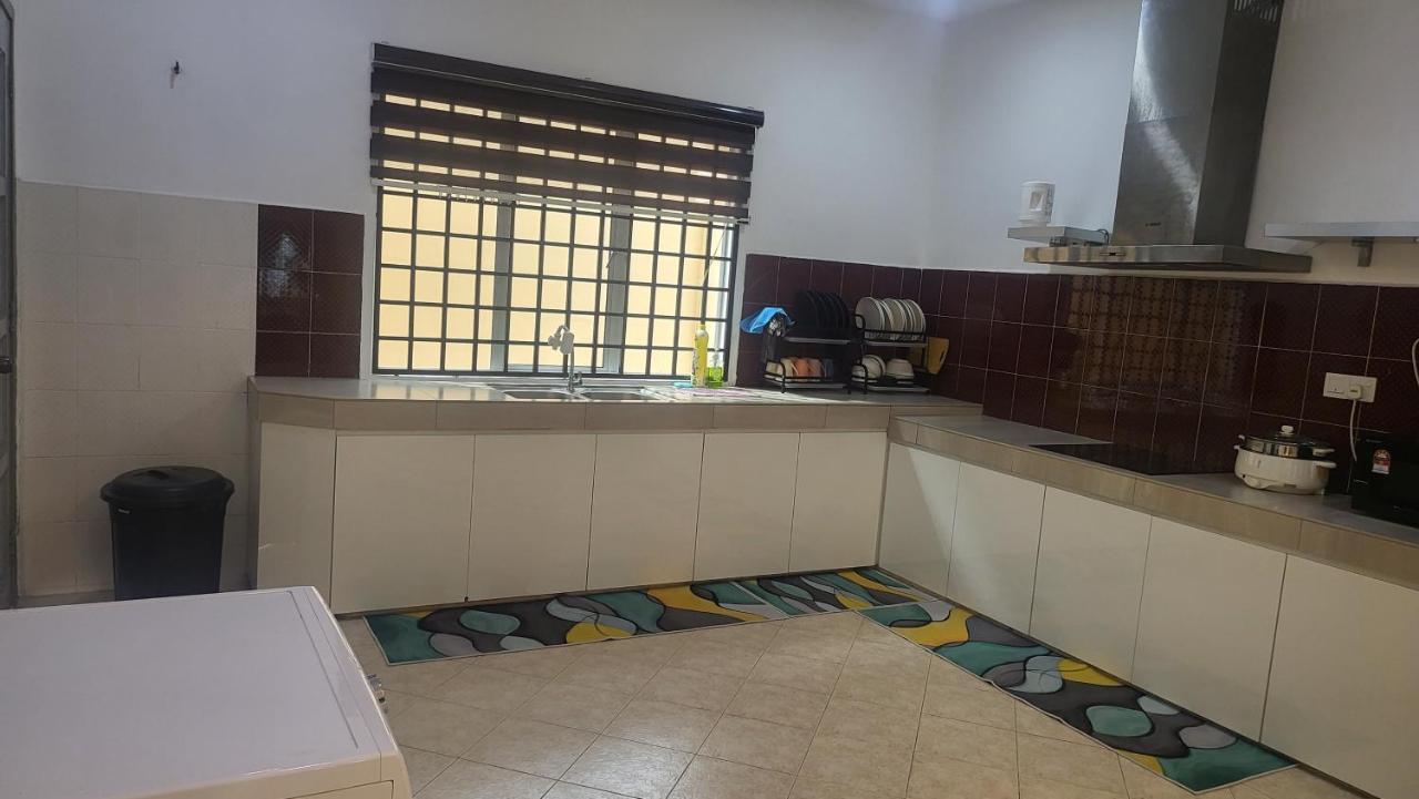 Ipoh Family Villa-Spacious Stay For 21 Or 42Pax Εξωτερικό φωτογραφία